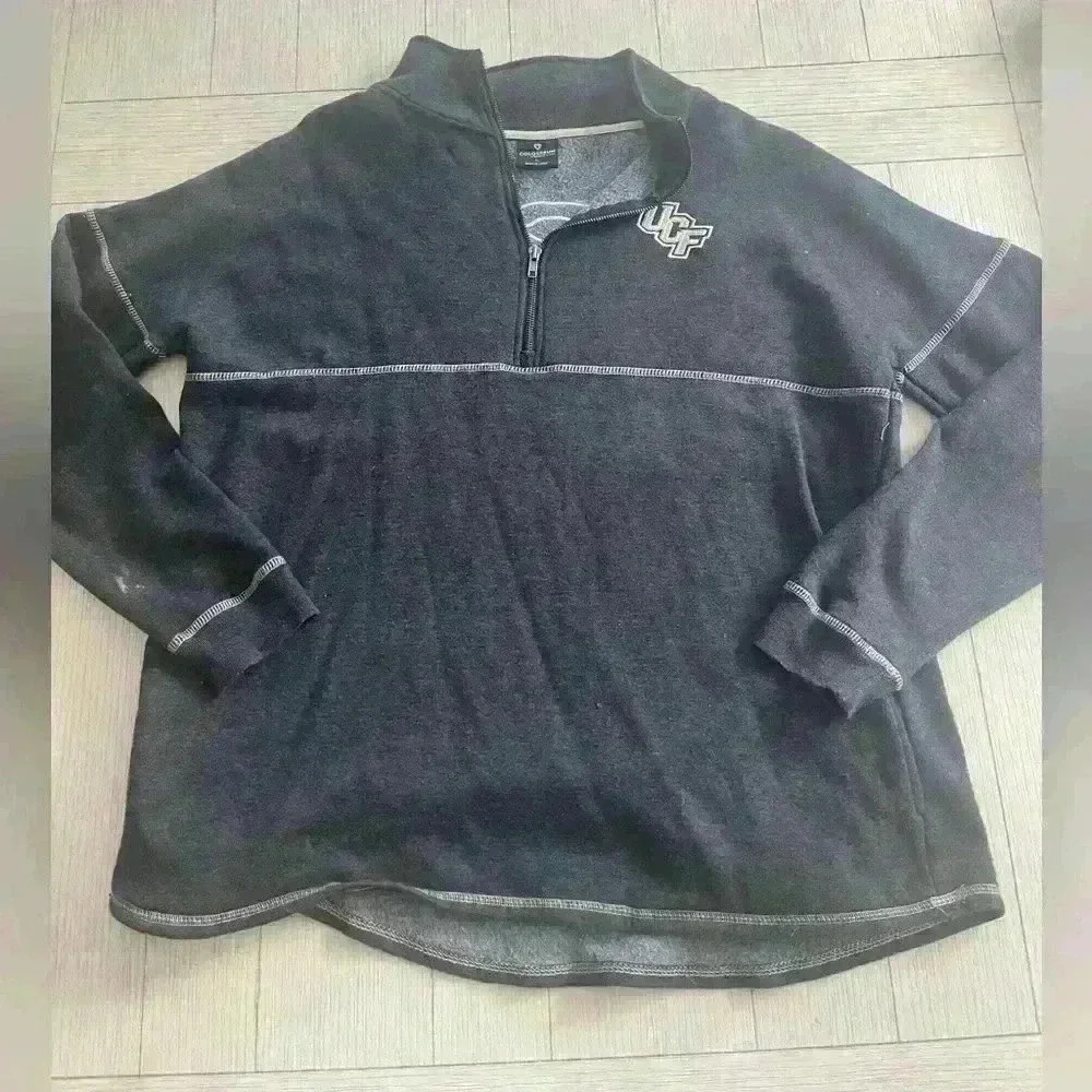 UCF quarter zip size large. Minor bleach stain show in last slide #UCF
